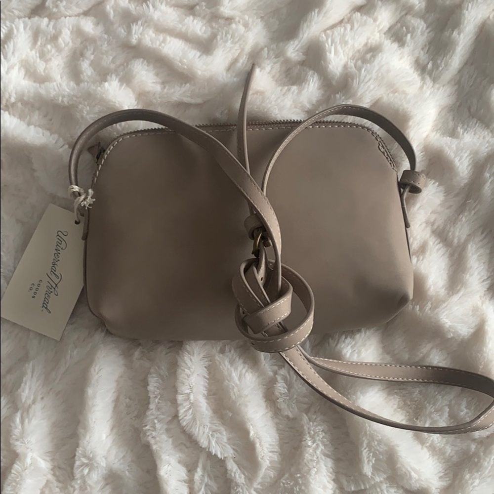 Crossbody purse